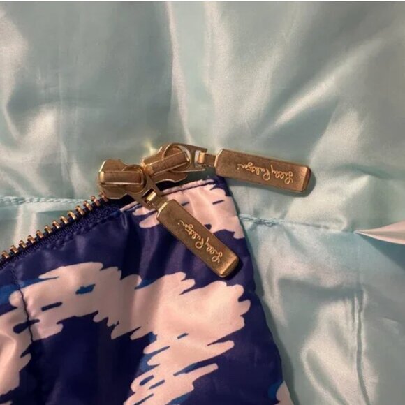 NWOT LILLY PULITZER PUFFER VEST MEDIUM - Picture 5 of 7